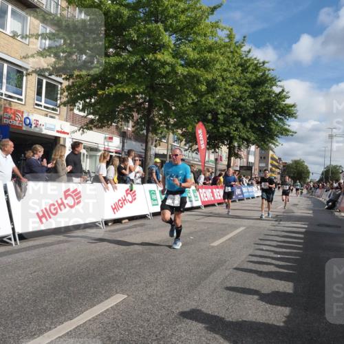 15.09.2024 - PSD Bank Halbmarathon Miley Keyser http://msf.ph/oto/7088334 15.09.2024 11:56:54 Ziel 775, 787, 1144, 1325, 1327, 1508, 1584, 1753, 1859, 2021, 2292, 2333, 2388, 2780, 2879 meine-sportfotos.de