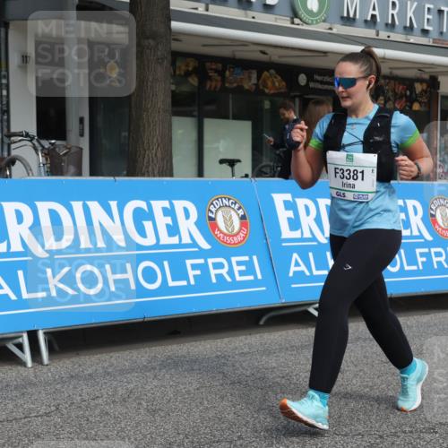15.09.2024 - PSD Bank Halbmarathon Michael Strokosch http://msf.ph/oto/7088345 15.09.2024 12:38:52 Ziel 3123, 3332, 3333, 3381 meine-sportfotos.de
