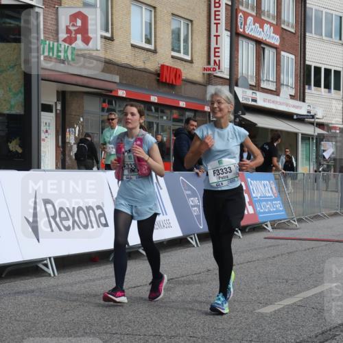 15.09.2024 - PSD Bank Halbmarathon Michael Strokosch http://msf.ph/oto/7088353 15.09.2024 12:38:53 Ziel 3123, 3332, 3333, 3381 meine-sportfotos.de
