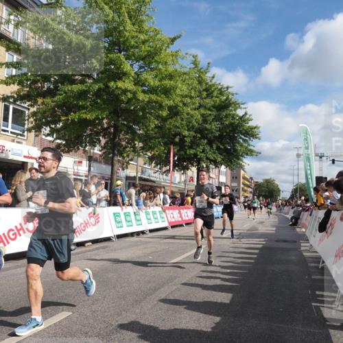 15.09.2024 - PSD Bank Halbmarathon Miley Keyser http://msf.ph/oto/7088359 15.09.2024 11:56:57 Ziel 775, 787, 1144, 1325, 1508, 1526, 1584, 1753, 1935, 2021, 2054, 2292, 2333, 2388, 2780, 2879, 2922 meine-sportfotos.de