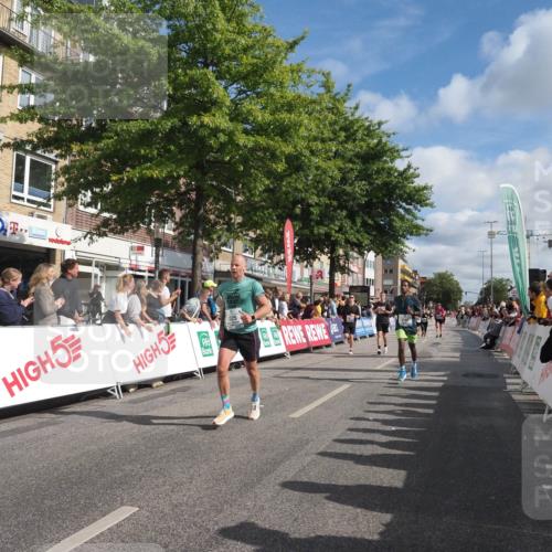 15.09.2024 - PSD Bank Halbmarathon Miley Keyser http://msf.ph/oto/7088390 15.09.2024 11:57:02 Ziel 787, 977, 980, 1144, 1325, 1451, 1508, 1526, 1584, 1753, 1935, 2021, 2054, 2080, 2292, 2333, 2388, 2780, 2922 meine-sportfotos.de