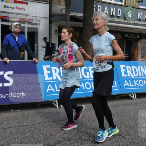 15.09.2024 - PSD Bank Halbmarathon Michael Strokosch http://msf.ph/oto/7088399 15.09.2024 12:38:56 Ziel 3332, 3333, 3367, 3381 meine-sportfotos.de