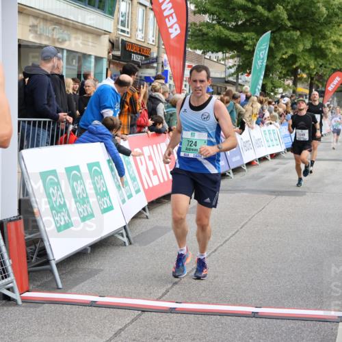 15.09.2024 - PSD Bank Halbmarathon Strokosch-Dieckow http://msf.ph/oto/7088401 15.09.2024 11:30:21 Ziel 454, 724, 732, 922, 1093, 1123, 1184, 1339, 1349, 2559, 2692 meine-sportfotos.de
