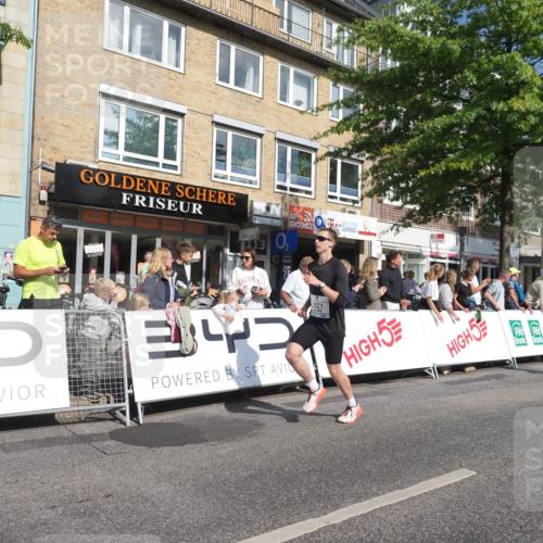 15.09.2024 - PSD Bank Halbmarathon Miley Keyser http://msf.ph/oto/7088414 15.09.2024 11:57:05 Ziel 977, 980, 1144, 1325, 1451, 1508, 1526, 1584, 1935, 2021, 2054, 2080, 2292, 2333, 2388, 2646, 2922 meine-sportfotos.de