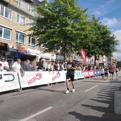 15.09.2024 - PSD Bank Halbmarathon Miley Keyser http://msf.ph/oto/7088420 15.09.2024 11:57:06 Ziel 977, 980, 1144, 1325, 1451, 1508, 1526, 1584, 1935, 2021, 2054, 2080, 2333, 2646, 2922 meine-sportfotos.de