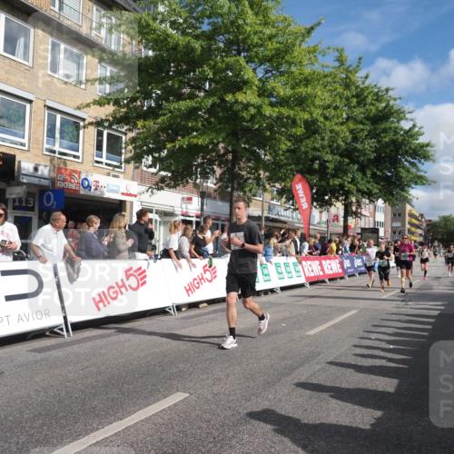 15.09.2024 - PSD Bank Halbmarathon Miley Keyser http://msf.ph/oto/7088422 15.09.2024 11:57:06 Ziel 977, 980, 1144, 1325, 1451, 1508, 1526, 1584, 1935, 2021, 2054, 2080, 2333, 2646, 2922 meine-sportfotos.de