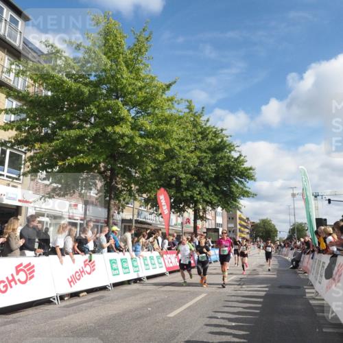 15.09.2024 - PSD Bank Halbmarathon Miley Keyser http://msf.ph/oto/7088426 15.09.2024 11:57:07 Ziel 977, 980, 1144, 1325, 1451, 1508, 1526, 1935, 2021, 2054, 2080, 2646, 2922 meine-sportfotos.de
