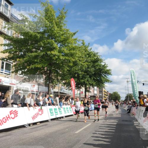 15.09.2024 - PSD Bank Halbmarathon Miley Keyser http://msf.ph/oto/7088429 15.09.2024 11:57:07 Ziel 977, 980, 1144, 1325, 1451, 1508, 1526, 1935, 2021, 2054, 2080, 2646, 2922 meine-sportfotos.de