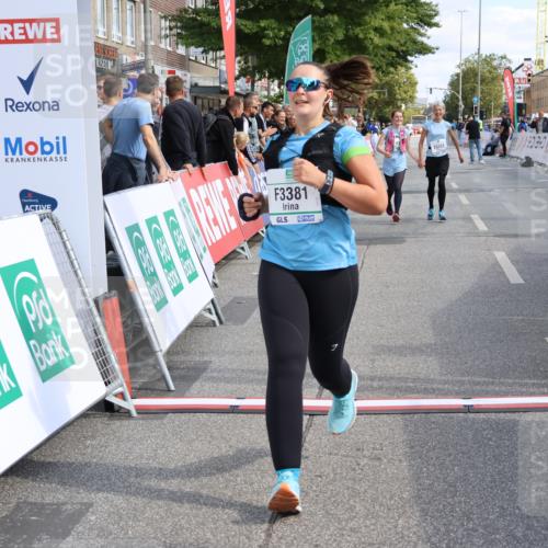 15.09.2024 - PSD Bank Halbmarathon Strokosch-Dieckow http://msf.ph/oto/7088431 15.09.2024 12:39:12 Ziel 3123, 3332, 3333, 3381 meine-sportfotos.de