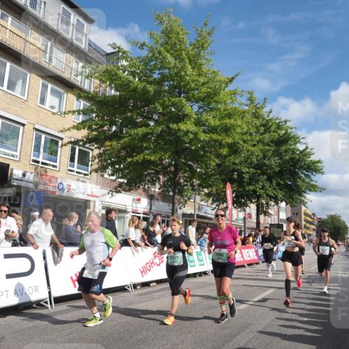 15.09.2024 - PSD Bank Halbmarathon Miley Keyser http://msf.ph/oto/7088444 15.09.2024 11:57:09 Ziel 977, 980, 1144, 1325, 1451, 1526, 1935, 2021, 2054, 2080, 2646, 2836, 2922 meine-sportfotos.de
