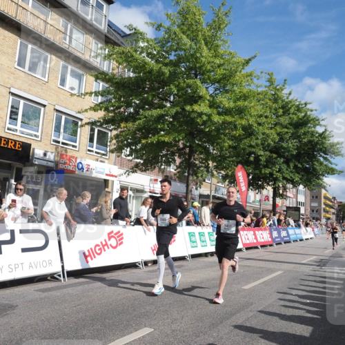 15.09.2024 - PSD Bank Halbmarathon Miley Keyser http://msf.ph/oto/7088464 15.09.2024 11:57:11 Ziel 971, 977, 980, 1144, 1451, 1526, 1935, 2021, 2054, 2080, 2646, 2836, 2922 meine-sportfotos.de