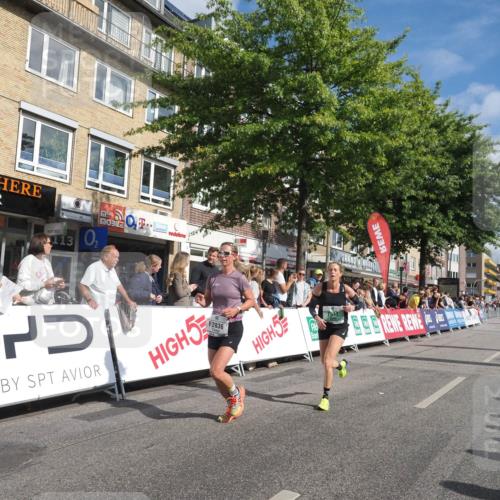 15.09.2024 - PSD Bank Halbmarathon Miley Keyser http://msf.ph/oto/7088492 15.09.2024 11:57:21 Ziel 971, 1431, 1451, 2080, 2141, 2510, 2646, 2836 meine-sportfotos.de