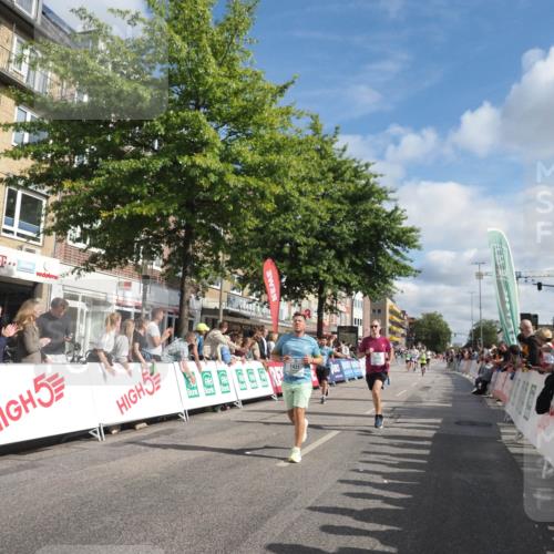 15.09.2024 - PSD Bank Halbmarathon Miley Keyser http://msf.ph/oto/7088510 15.09.2024 11:57:28 Ziel 971, 978, 1281, 1431, 1505, 1647, 1827, 2141, 2510, 2836, 2905, 2929 meine-sportfotos.de