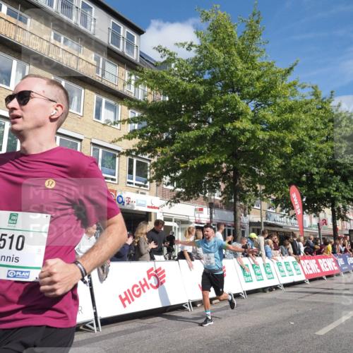 15.09.2024 - PSD Bank Halbmarathon Miley Keyser http://msf.ph/oto/7088523 15.09.2024 11:57:31 Ziel 971, 978, 1281, 1431, 1505, 1647, 1827, 1920, 2141, 2510, 2836, 2905, 2929 meine-sportfotos.de