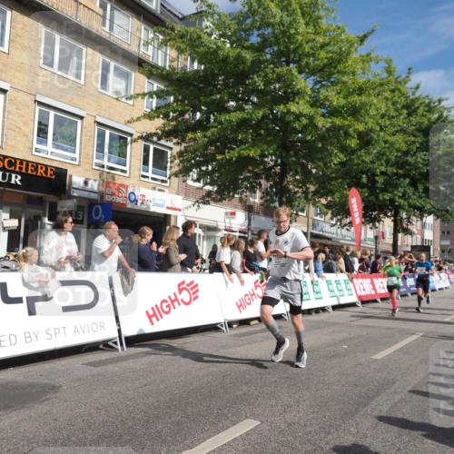 15.09.2024 - PSD Bank Halbmarathon Miley Keyser http://msf.ph/oto/7088568 15.09.2024 11:57:38 Ziel 978, 1281, 1289, 1302, 1431, 1505, 1647, 1827, 1920, 1987, 2141, 2510, 2905, 2929 meine-sportfotos.de