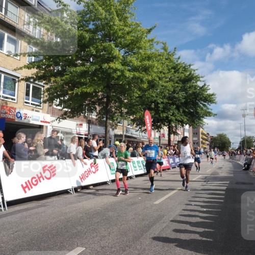 15.09.2024 - PSD Bank Halbmarathon Miley Keyser http://msf.ph/oto/7088573 15.09.2024 11:57:40 Ziel 806, 978, 1281, 1289, 1302, 1431, 1505, 1647, 1827, 1920, 1987, 2141, 2905, 2929 meine-sportfotos.de