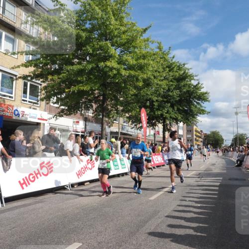 15.09.2024 - PSD Bank Halbmarathon Miley Keyser http://msf.ph/oto/7088576 15.09.2024 11:57:40 Ziel 806, 978, 1281, 1289, 1302, 1431, 1505, 1647, 1827, 1920, 1987, 2141, 2905, 2929 meine-sportfotos.de