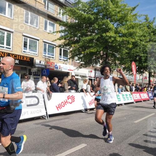 15.09.2024 - PSD Bank Halbmarathon Miley Keyser http://msf.ph/oto/7088590 15.09.2024 11:57:41 Ziel 806, 978, 1281, 1289, 1302, 1431, 1505, 1647, 1827, 1920, 1987, 2905, 2929 meine-sportfotos.de
