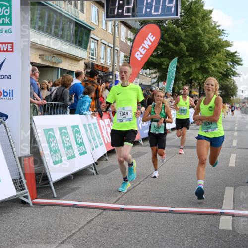 15.09.2024 - PSD Bank Halbmarathon Strokosch-Dieckow http://msf.ph/oto/7088593 15.09.2024 11:21:55 Ziel 655, 854, 864, 867, 1049, 1092 meine-sportfotos.de