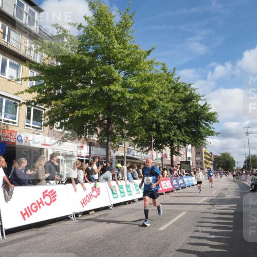 15.09.2024 - PSD Bank Halbmarathon Miley Keyser http://msf.ph/oto/7088596 15.09.2024 11:57:42 Ziel 806, 978, 1281, 1289, 1302, 1431, 1505, 1647, 1827, 1920, 1987, 2905, 2929 meine-sportfotos.de