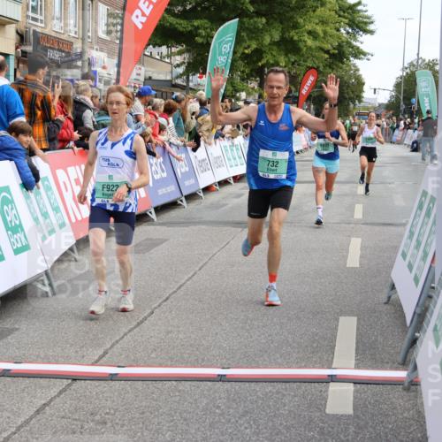 15.09.2024 - PSD Bank Halbmarathon Strokosch-Dieckow http://msf.ph/oto/7088606 15.09.2024 11:30:28 Ziel 454, 724, 732, 827, 892, 922, 1123, 1339, 1349, 2559 meine-sportfotos.de