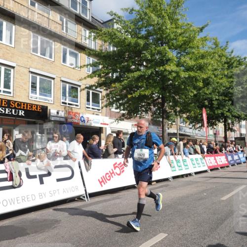 15.09.2024 - PSD Bank Halbmarathon Miley Keyser http://msf.ph/oto/7088607 15.09.2024 11:57:43 Ziel 806, 978, 1281, 1289, 1302, 1505, 1647, 1827, 1920, 1987, 2905, 2929, 3525 meine-sportfotos.de