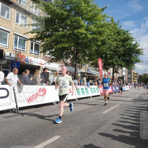15.09.2024 - PSD Bank Halbmarathon Miley Keyser http://msf.ph/oto/7088616 15.09.2024 11:57:47 Ziel 806, 1281, 1289, 1302, 1647, 1827, 1920, 1987, 2542, 2564, 2572, 2664, 2751, 2905, 2929, 3525 meine-sportfotos.de