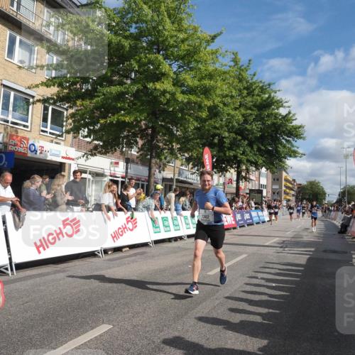 15.09.2024 - PSD Bank Halbmarathon Miley Keyser http://msf.ph/oto/7088637 15.09.2024 11:57:52 Ziel 806, 1289, 1302, 1530, 1708, 1900, 1920, 1987, 2512, 2542, 2564, 2572, 2664, 2751, 3525 meine-sportfotos.de