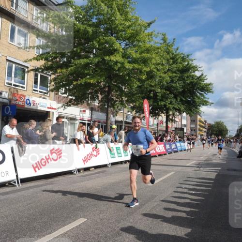 15.09.2024 - PSD Bank Halbmarathon Miley Keyser http://msf.ph/oto/7088639 15.09.2024 11:57:52 Ziel 806, 1289, 1302, 1530, 1708, 1900, 1920, 1987, 2512, 2542, 2564, 2572, 2664, 2751, 3525 meine-sportfotos.de