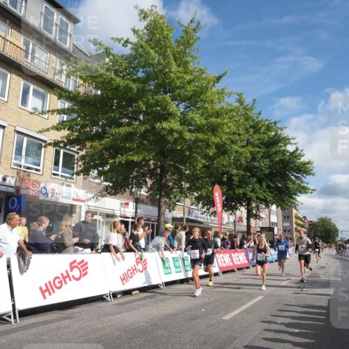 15.09.2024 - PSD Bank Halbmarathon Miley Keyser http://msf.ph/oto/7088666 15.09.2024 11:57:58 Ziel 806, 975, 1302, 1417, 1449, 1530, 1708, 1900, 2512, 2542, 2564, 2572, 2664, 2751, 2763, 3525 meine-sportfotos.de