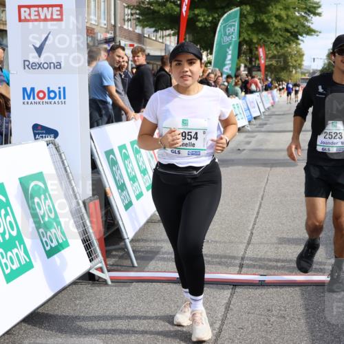 15.09.2024 - PSD Bank Halbmarathon Strokosch-Dieckow http://msf.ph/oto/7088670 15.09.2024 12:39:37 Ziel 2523, 2954, 3367 meine-sportfotos.de