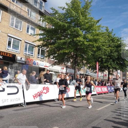 15.09.2024 - PSD Bank Halbmarathon Miley Keyser http://msf.ph/oto/7088672 15.09.2024 11:57:59 Ziel 806, 975, 1302, 1417, 1449, 1530, 1708, 1900, 2512, 2542, 2564, 2572, 2664, 2751, 2763, 3525 meine-sportfotos.de
