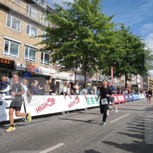 15.09.2024 - PSD Bank Halbmarathon Miley Keyser http://msf.ph/oto/7088686 15.09.2024 11:58:01 Ziel 806, 975, 1417, 1449, 1530, 1708, 1900, 2512, 2542, 2564, 2572, 2664, 2751, 2763, 2873, 3138, 3525 meine-sportfotos.de