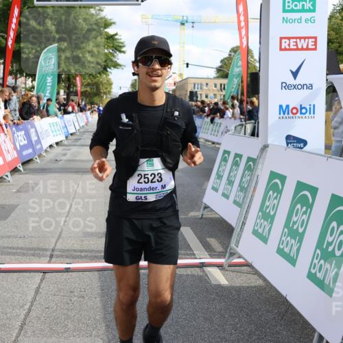 15.09.2024 - PSD Bank Halbmarathon Strokosch-Dieckow http://msf.ph/oto/7088700 15.09.2024 12:39:38 Ziel 2523, 2954, 3367 meine-sportfotos.de