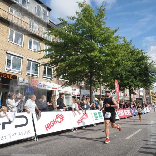 15.09.2024 - PSD Bank Halbmarathon Miley Keyser http://msf.ph/oto/7088704 15.09.2024 11:58:05 Ziel 975, 1417, 1449, 1530, 1539, 1565, 1708, 1900, 2512, 2542, 2564, 2572, 2664, 2751, 2763, 2873, 2883, 3138, 3525 meine-sportfotos.de