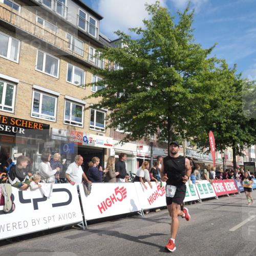 15.09.2024 - PSD Bank Halbmarathon Miley Keyser http://msf.ph/oto/7088708 15.09.2024 11:58:05 Ziel 975, 1417, 1449, 1530, 1539, 1565, 1708, 1900, 2512, 2542, 2564, 2572, 2664, 2751, 2763, 2873, 2883, 3138, 3525 meine-sportfotos.de