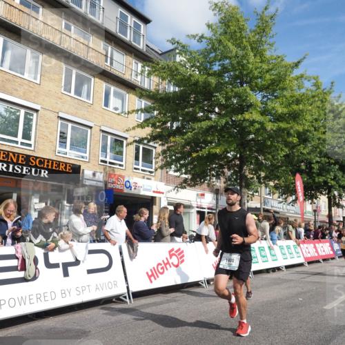 15.09.2024 - PSD Bank Halbmarathon Miley Keyser http://msf.ph/oto/7088711 15.09.2024 11:58:05 Ziel 975, 1417, 1449, 1530, 1539, 1565, 1708, 1900, 2512, 2542, 2564, 2572, 2664, 2751, 2763, 2873, 2883, 3138, 3525 meine-sportfotos.de