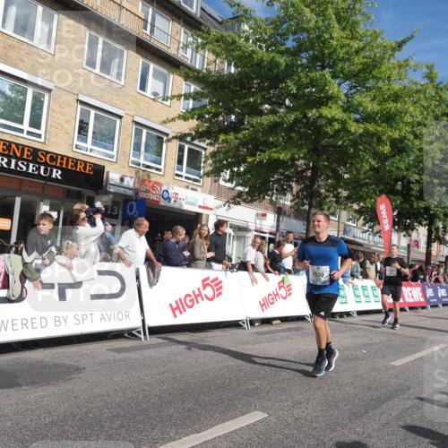 15.09.2024 - PSD Bank Halbmarathon Miley Keyser http://msf.ph/oto/7088756 15.09.2024 11:58:14 Ziel 975, 1417, 1449, 1539, 1565, 1842, 1900, 2205, 2497, 2512, 2763, 2870, 2873, 2883, 3138, 3552 meine-sportfotos.de