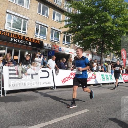 15.09.2024 - PSD Bank Halbmarathon Miley Keyser http://msf.ph/oto/7088761 15.09.2024 11:58:14 Ziel 975, 1417, 1449, 1539, 1565, 1842, 1900, 2205, 2497, 2512, 2763, 2870, 2873, 2883, 3138, 3552 meine-sportfotos.de