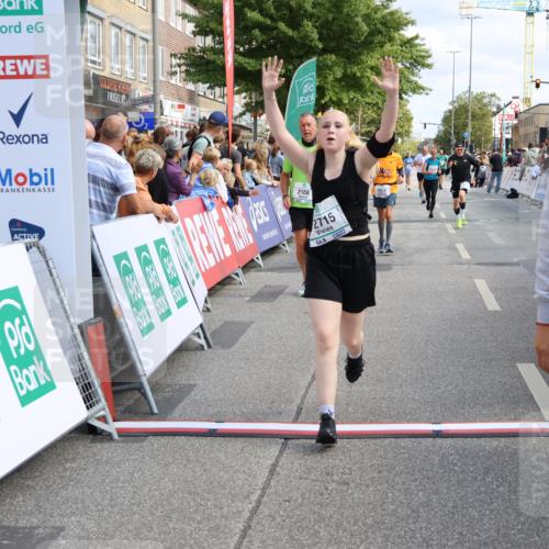 15.09.2024 - PSD Bank Halbmarathon Strokosch-Dieckow http://msf.ph/oto/7088765 15.09.2024 12:29:04 Ziel 2076, 2108, 2157, 2458, 2715, 3255, 3442 meine-sportfotos.de