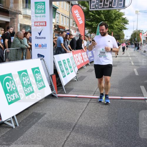 15.09.2024 - PSD Bank Halbmarathon Strokosch-Dieckow http://msf.ph/oto/7088791 15.09.2024 12:39:54 Ziel 2094, 2137 meine-sportfotos.de