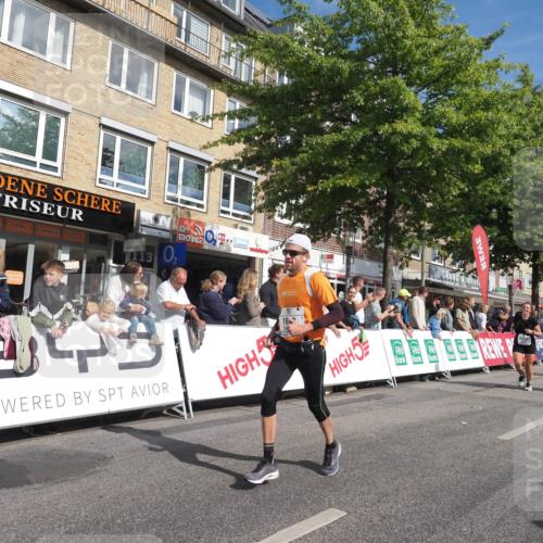 15.09.2024 - PSD Bank Halbmarathon Miley Keyser http://msf.ph/oto/7088810 15.09.2024 11:58:27 Ziel 1303, 1642, 1818, 1842, 1849, 1947, 2101, 2205, 2249, 2497, 2773, 2823, 2860, 2870, 2883, 2885, 3552 meine-sportfotos.de