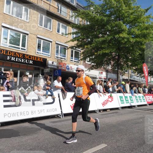 15.09.2024 - PSD Bank Halbmarathon Miley Keyser http://msf.ph/oto/7088813 15.09.2024 11:58:27 Ziel 1303, 1642, 1818, 1842, 1849, 1947, 2101, 2205, 2249, 2497, 2773, 2823, 2860, 2870, 2883, 2885, 3552 meine-sportfotos.de
