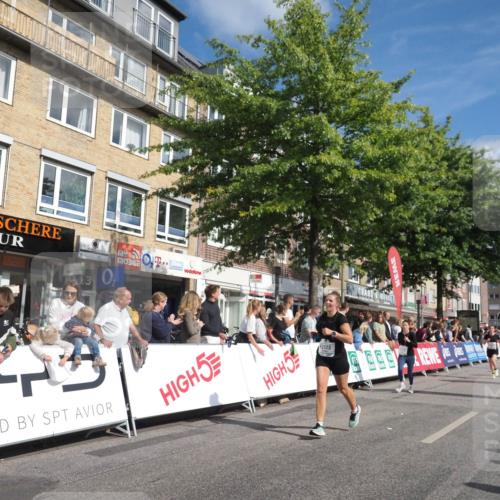 15.09.2024 - PSD Bank Halbmarathon Miley Keyser http://msf.ph/oto/7088815 15.09.2024 11:58:28 Ziel 1303, 1642, 1818, 1842, 1849, 1947, 2101, 2205, 2249, 2497, 2773, 2823, 2860, 2870, 2885, 3552, 3553 meine-sportfotos.de
