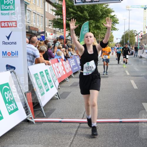 15.09.2024 - PSD Bank Halbmarathon Strokosch-Dieckow http://msf.ph/oto/7088827 15.09.2024 12:29:04 Ziel 2076, 2108, 2157, 2458, 2715, 3255, 3442 meine-sportfotos.de