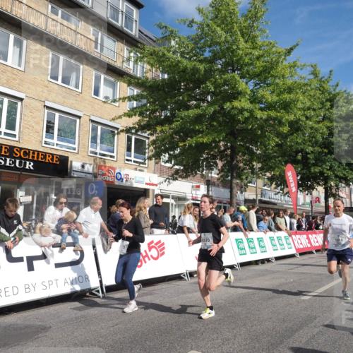 15.09.2024 - PSD Bank Halbmarathon Miley Keyser http://msf.ph/oto/7088829 15.09.2024 11:58:30 Ziel 1303, 1642, 1818, 1842, 1849, 1947, 2101, 2205, 2249, 2497, 2773, 2823, 2860, 2870, 2885, 3552, 3553 meine-sportfotos.de