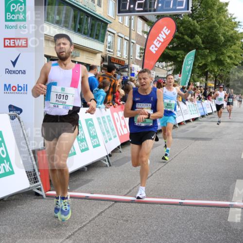 15.09.2024 - PSD Bank Halbmarathon Strokosch-Dieckow http://msf.ph/oto/7088838 15.09.2024 11:22:06 Ziel 419, 422, 643, 653, 655, 854, 867, 876, 1010, 1049 meine-sportfotos.de