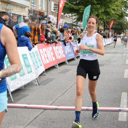 15.09.2024 - PSD Bank Halbmarathon Strokosch-Dieckow http://msf.ph/oto/7088839 15.09.2024 11:30:32 Ziel 682, 724, 732, 827, 892, 922, 1111, 1208, 1339, 1349, 2559 meine-sportfotos.de