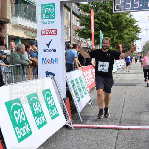 15.09.2024 - PSD Bank Halbmarathon Strokosch-Dieckow http://msf.ph/oto/7088866 15.09.2024 12:40:01 Ziel 2094, 2137, 3297 meine-sportfotos.de