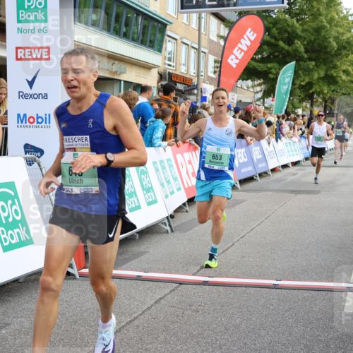 15.09.2024 - PSD Bank Halbmarathon Strokosch-Dieckow http://msf.ph/oto/7088893 15.09.2024 11:22:07 Ziel 419, 422, 643, 653, 655, 854, 867, 876, 1010, 1049 meine-sportfotos.de
